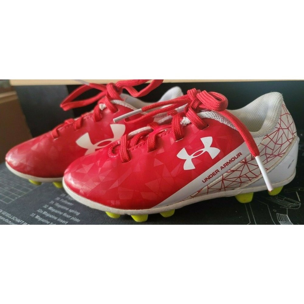 Under Armour Kids Youth Baseball or Soccer (Sports) Cleats Size 10k Red & White
